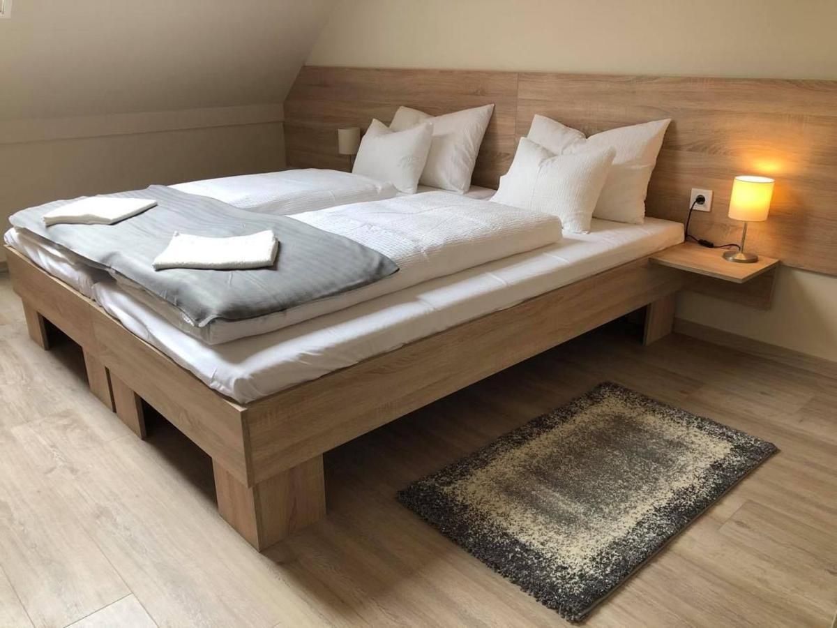 Szolofuert Fogado Bed & Breakfast Kecskemet Ngoại thất bức ảnh